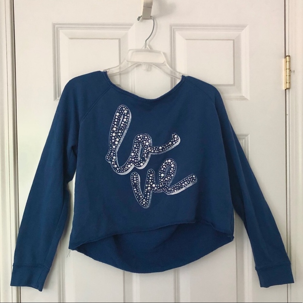 Long Sleeve Graphic Top